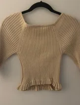 Sweaters & Knits image