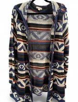 Sweaters & Knits image