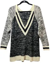 Sweaters & Knits image