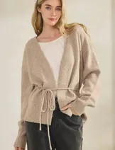 Sweaters & Knits image