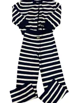 Sweaters & Knits image