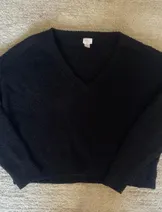 Sweaters & Knits image