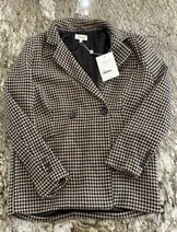 Jackets & Coats image