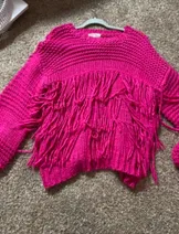 Sweaters & Knits image