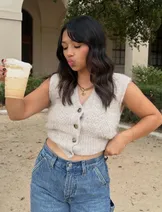 Sweaters & Knits image