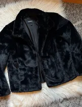 Jackets & Coats image