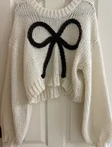 Sweaters & Knits image