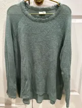 Sweaters & Knits image