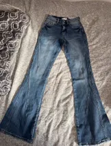 Jeans & Denim image