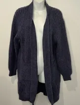 Sweaters & Knits image