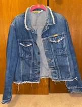 Jackets & Coats image