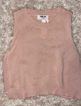 Sweaters & Knits image