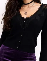 Sweaters & Knits image