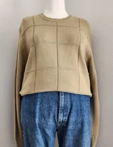 Sweaters & Knits image