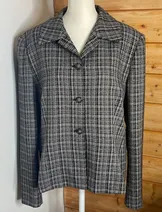 Jackets & Coats image