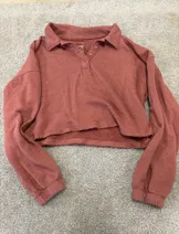 Sweaters & Knits image