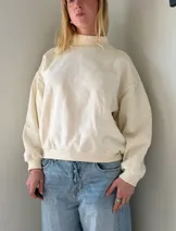 Sweaters & Knits image