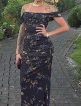 Dresses image