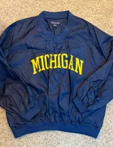 Jackets & Coats image