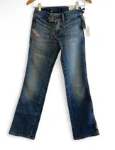 Jeans & Denim image