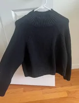 Sweaters & Knits image