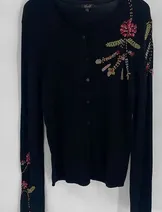 Sweaters & Knits image