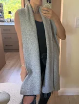 Sweaters & Knits image