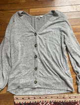 Sweaters & Knits image