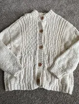 Sweaters & Knits image