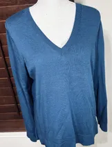 Sweaters & Knits image