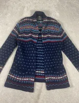 Sweaters & Knits image