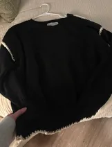 Sweaters & Knits image