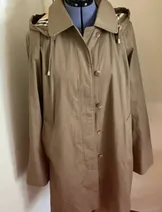 Jackets & Coats image
