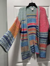 Sweaters & Knits image