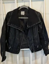 Jackets & Coats image