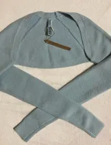 Sweaters & Knits image