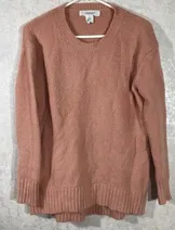 Sweaters & Knits image