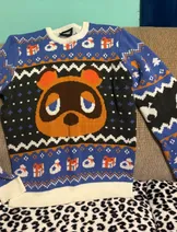 Sweaters & Knits image