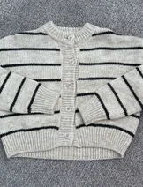 Sweaters & Knits image