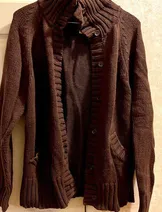 Sweaters & Knits image