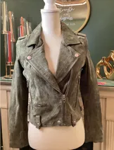 Jackets & Coats image