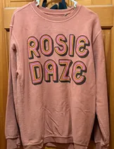 Sweaters & Knits image