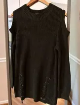 Sweaters & Knits image