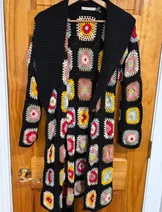 Sweaters & Knits image