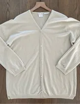 Sweaters & Knits image