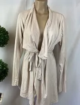 Sweaters & Knits image