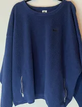 Sweaters & Knits image