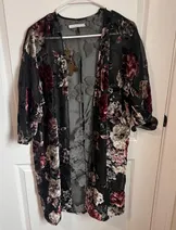 Sweaters & Knits image