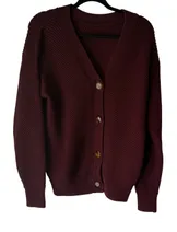 Sweaters & Knits image