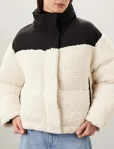 Jackets & Coats image